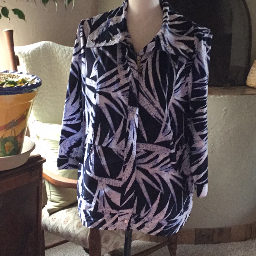 Euc Chico’s Zip Jacket